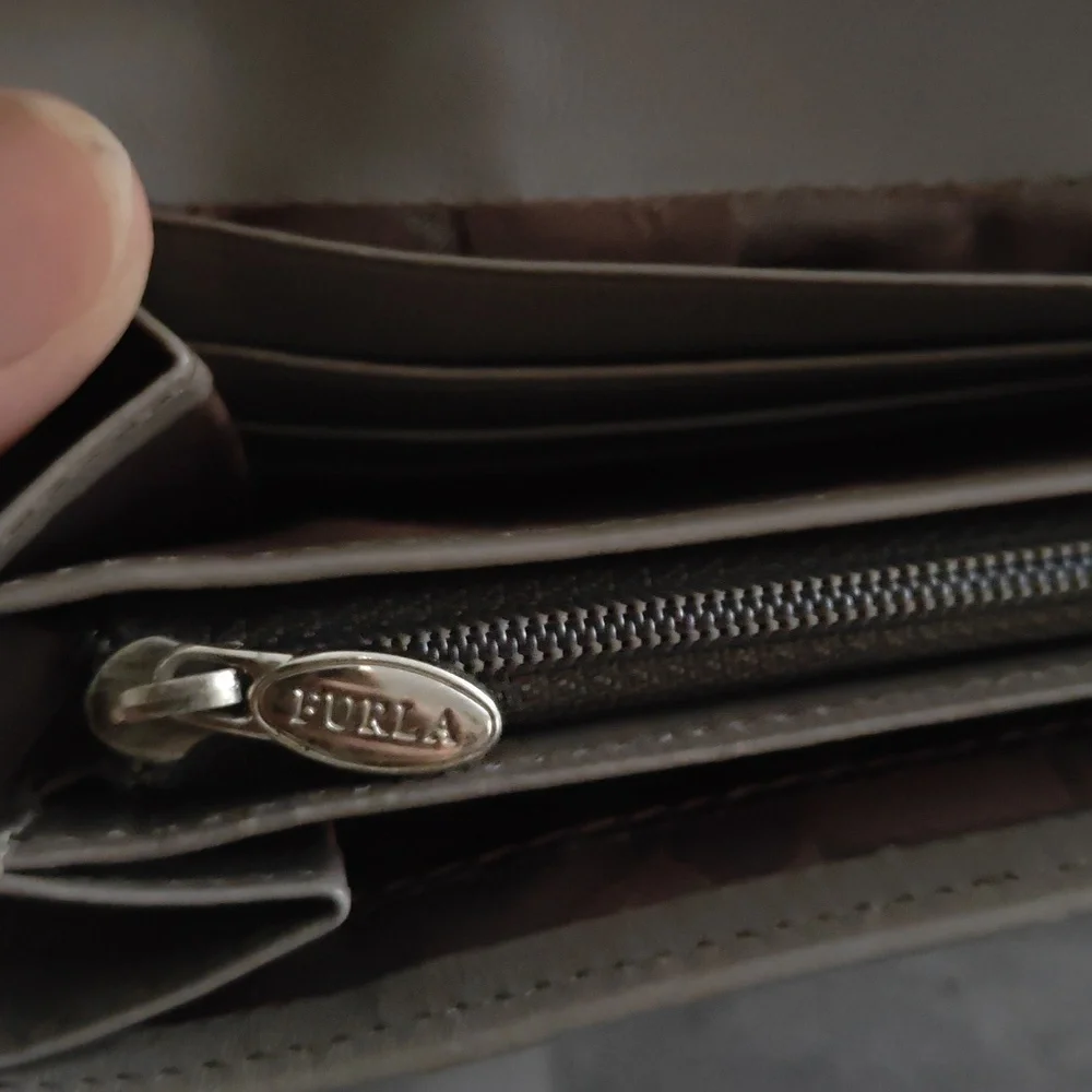 FURLA PLEATED LEATHER CONTINENTAL LONG WALLET IN SLATE GREY